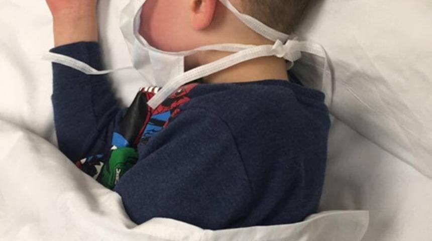 Koronavirüse yakalanan 5 yaşındaki çocuk yürek burktu! ‘Ölecek miyim anne?’ 