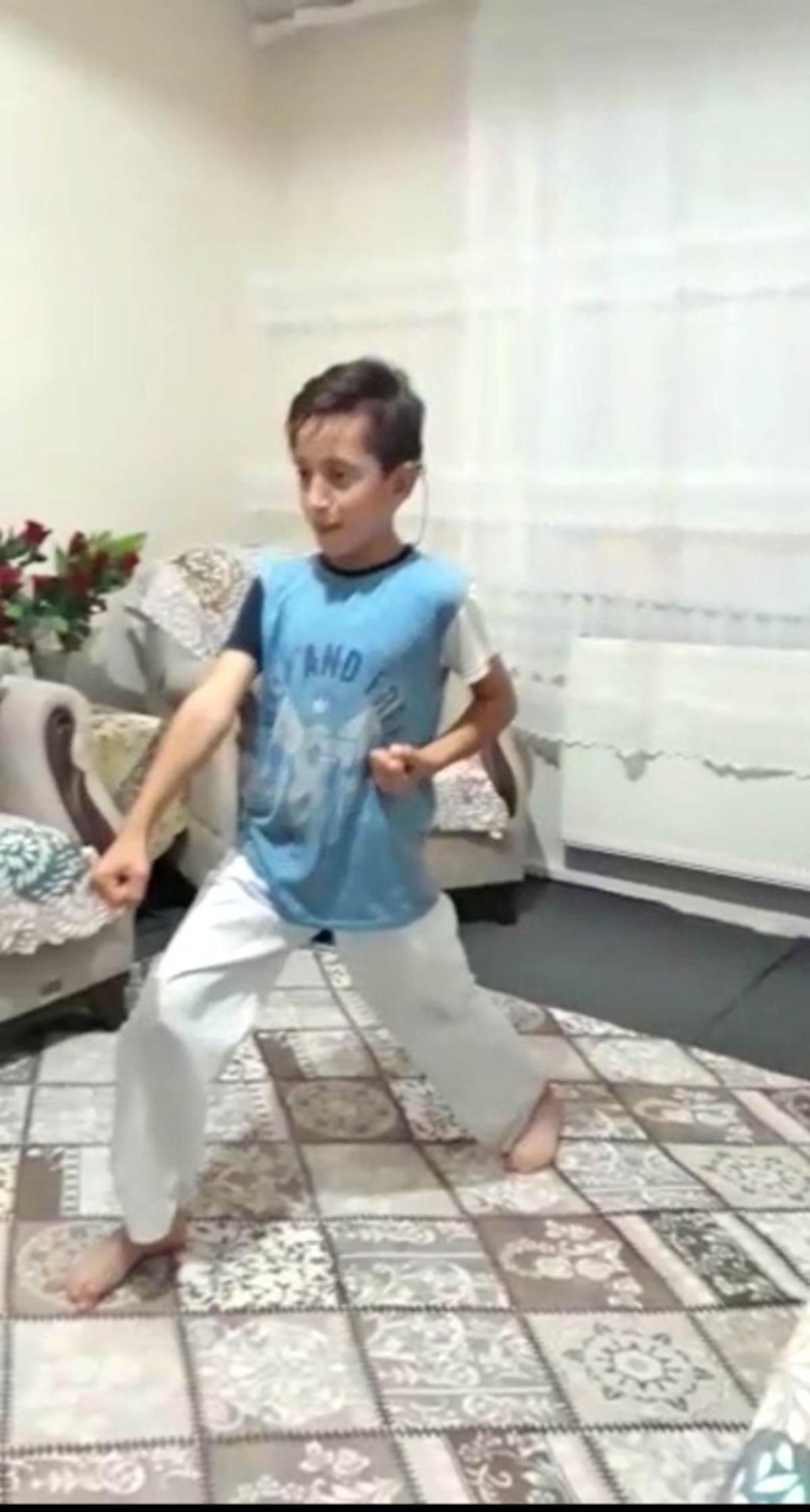 MELMEK sporcularından &rsquo;Evde kal&rsquo; &ccedil;ağrısı