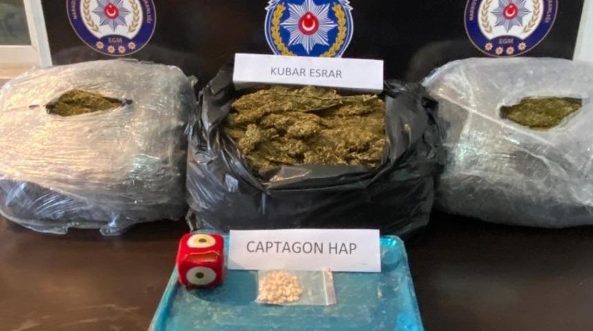 Portakal kasaları arasından 13 kilogram esrar &ccedil;ıktı