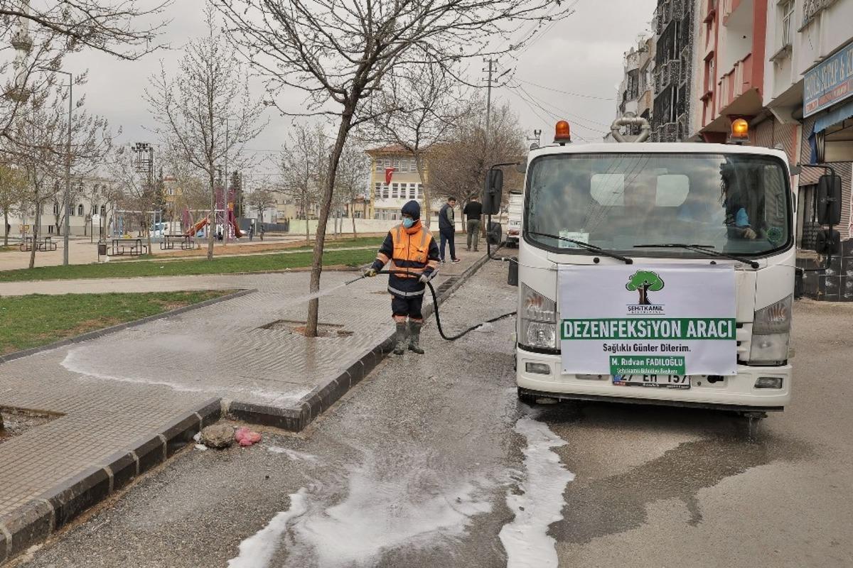 Şehitkamil&rsquo;deki hijyen seferberliği s&uuml;r&uuml;yor