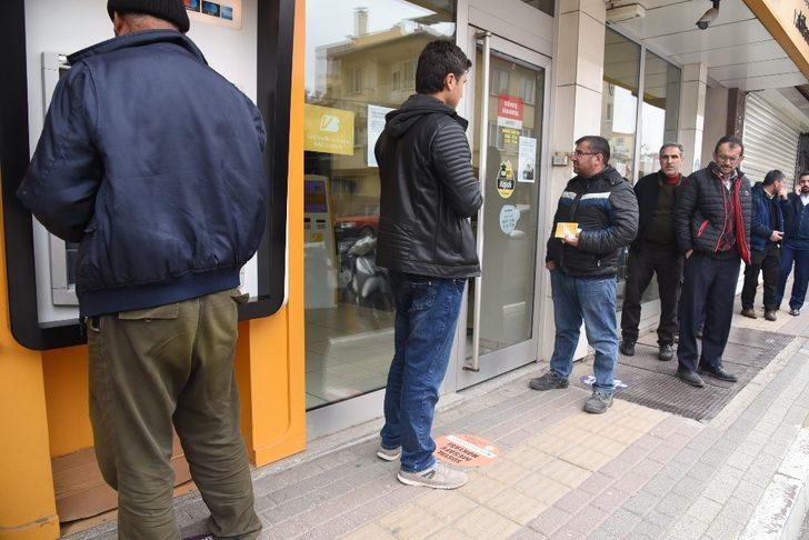 Dursunbey’de Sosyal Mesafe Noktası Uygulaması G2