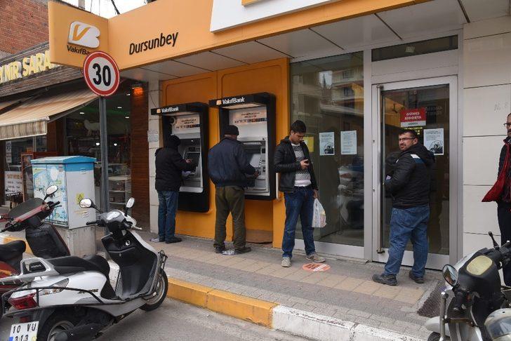 Dursunbey’de Sosyal Mesafe Noktası Uygulaması G5