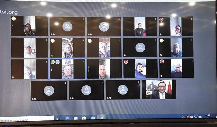 Başkan Yılmaz, muhtarlarla video konferansla toplantı yaptı G3