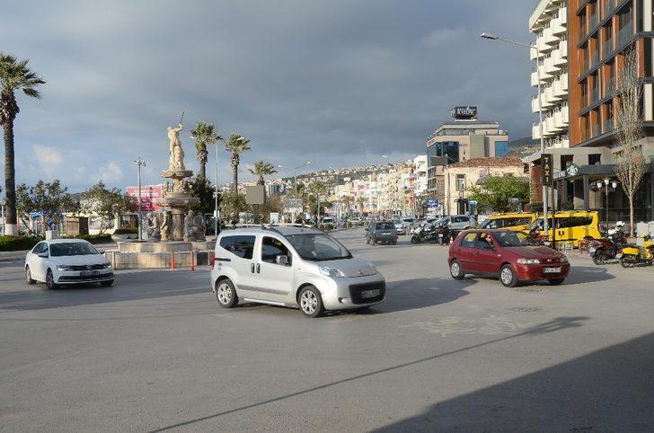 Kuşadası’nda tek yön uygulamasına kamuoyu desteği G4