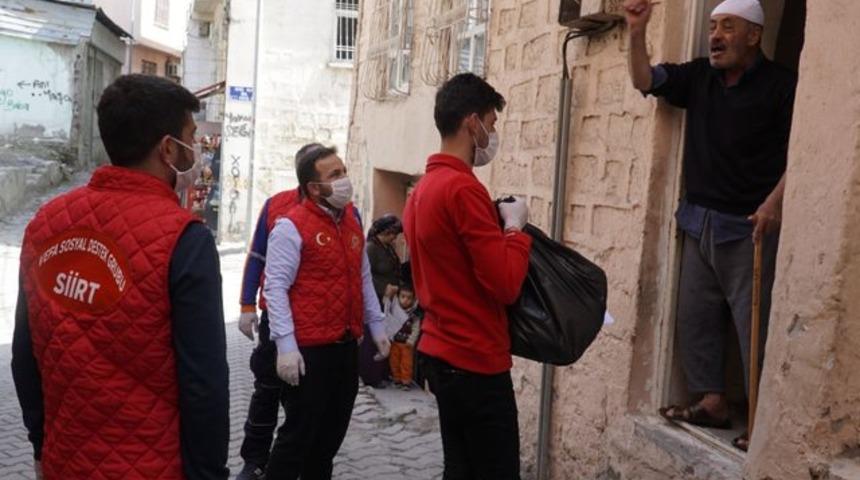 Sokağa çıkamayınca, 155'i arayıp büryan istedi