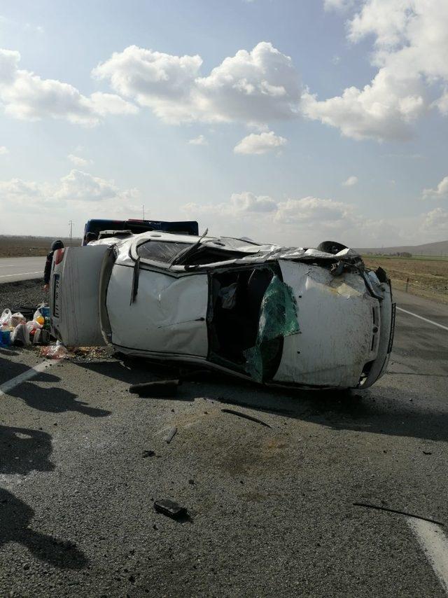 Kontrolden çıkan otomobil takla attı: 4 yaralı