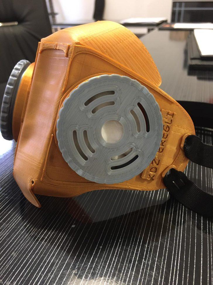 Zonguldak'ın Ereğli ilçesinde 3D yazıcılarla maske üretiliyor! 'Gurur verici' G2