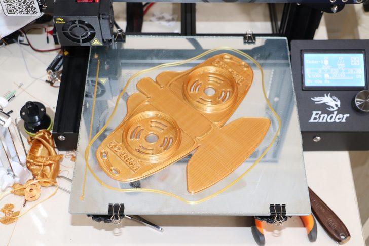 Zonguldak'ın Ereğli ilçesinde 3D yazıcılarla maske üretiliyor! 'Gurur verici' G4