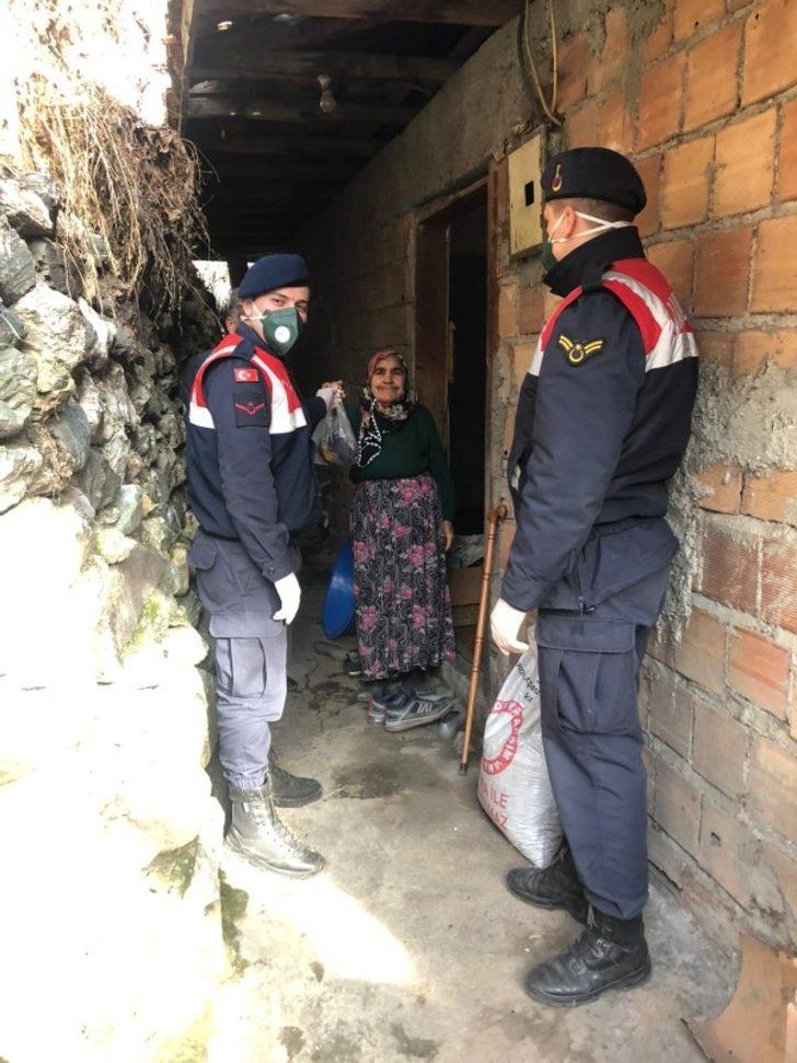 Osmancık’ta 178 vatandaşa gıda yardımı G2