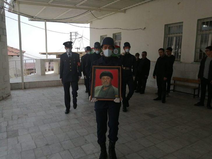 Kore gazisine askeri törenle sessiz veda G4