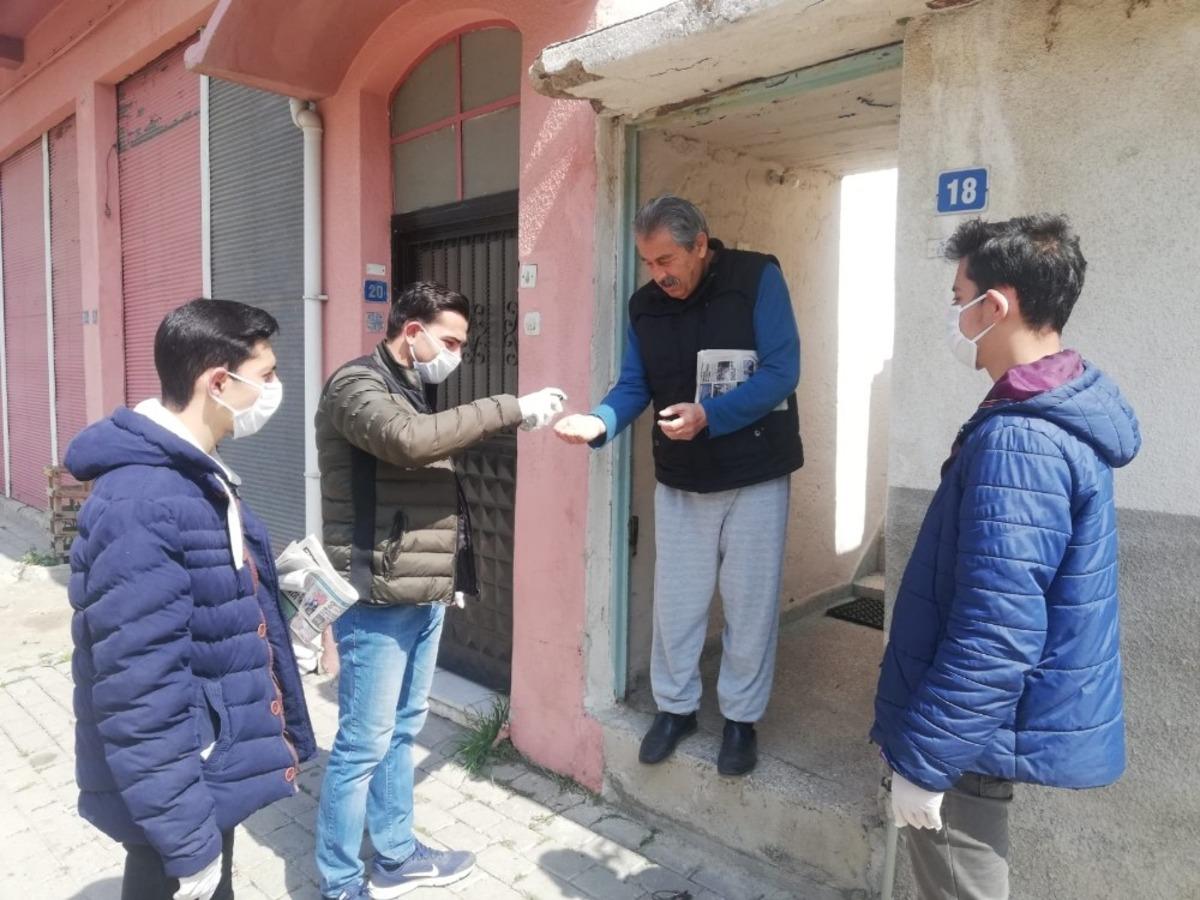 Aydın &Uuml;lk&uuml; Ocakları yaşlıların yardımına koştu