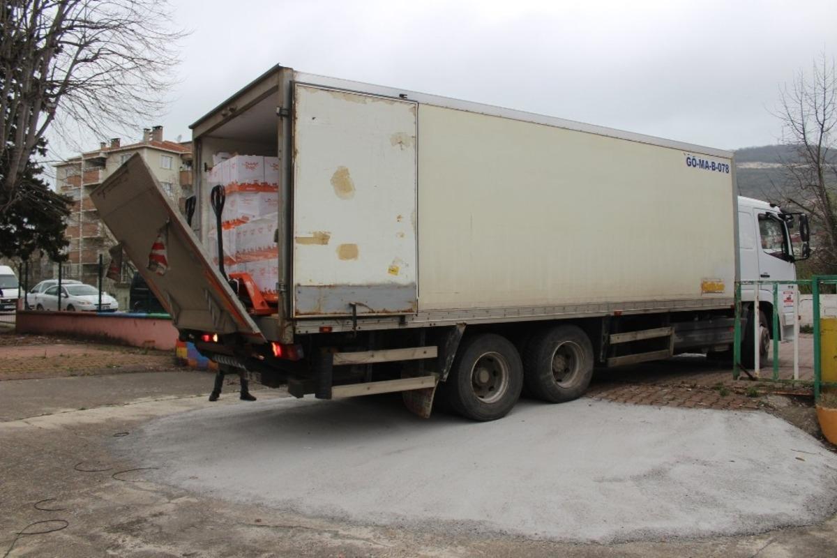 Cide&rsquo;de ihtiya&ccedil; sahiplerine 2 bin adet yardım kolisi dağıtılacak