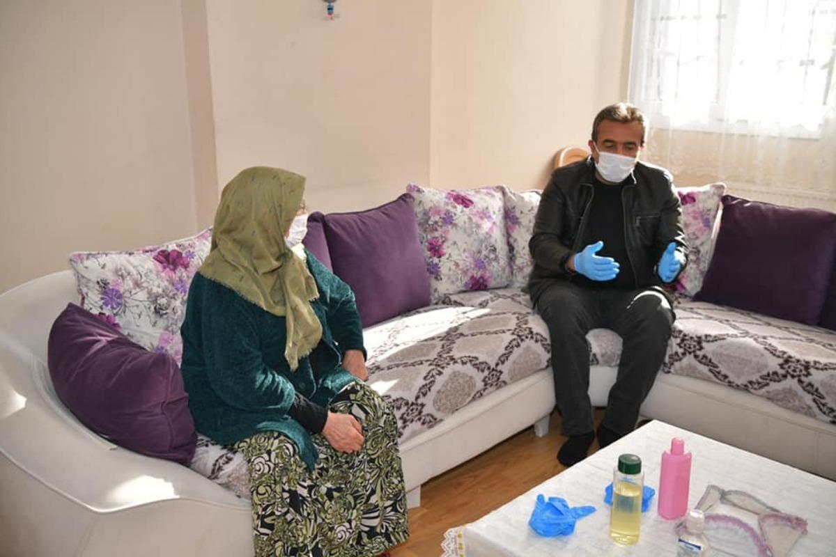 &Ccedil;ukurova&rsquo;da 65 yaş &uuml;st&uuml;ne sıcak yemek servisi