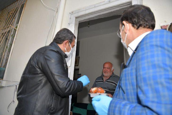 Çukurova’da 65 yaş üstüne sıcak yemek servisi G2