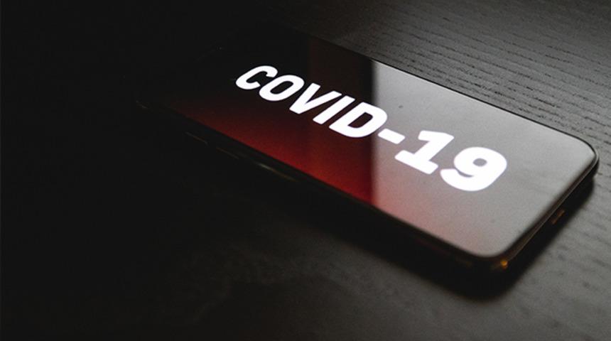 Analistler akıllı telefonların koranavir&uuml;s bilan&ccedil;osunu a&ccedil;ıkladı: 'Hen&uuml;z en k&ouml;t&uuml;s&uuml; gelmedi'