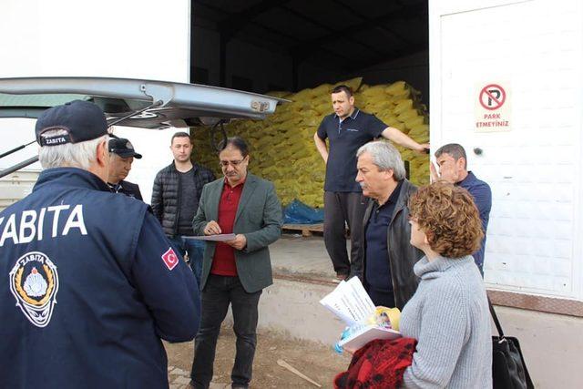 İş insanları destekliyor Vefa Sosyal Destek Grubu dağıtıyor