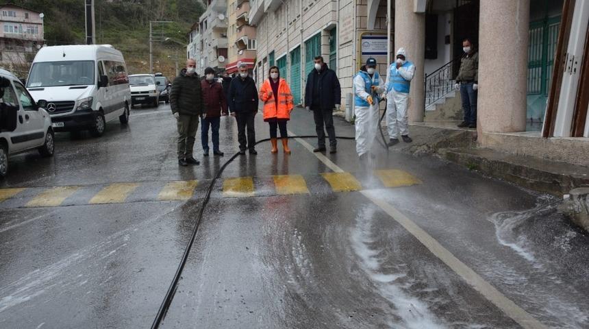 Başkan Hürriyet’ten korona virüsle mücadele eden ekiplerine teşekkür