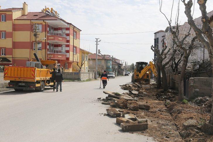 Karaman Belediyesinde kaldırım çalışması G4