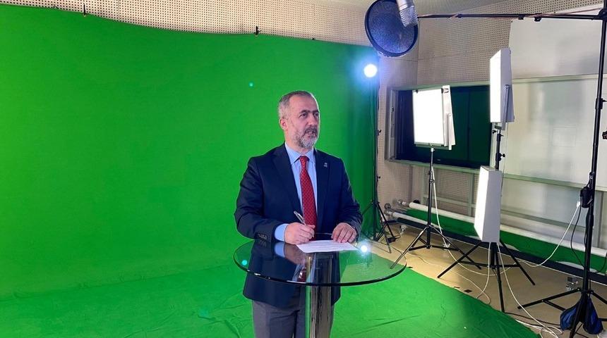 55 bin &ouml;ğrenciye canlı ders verildi