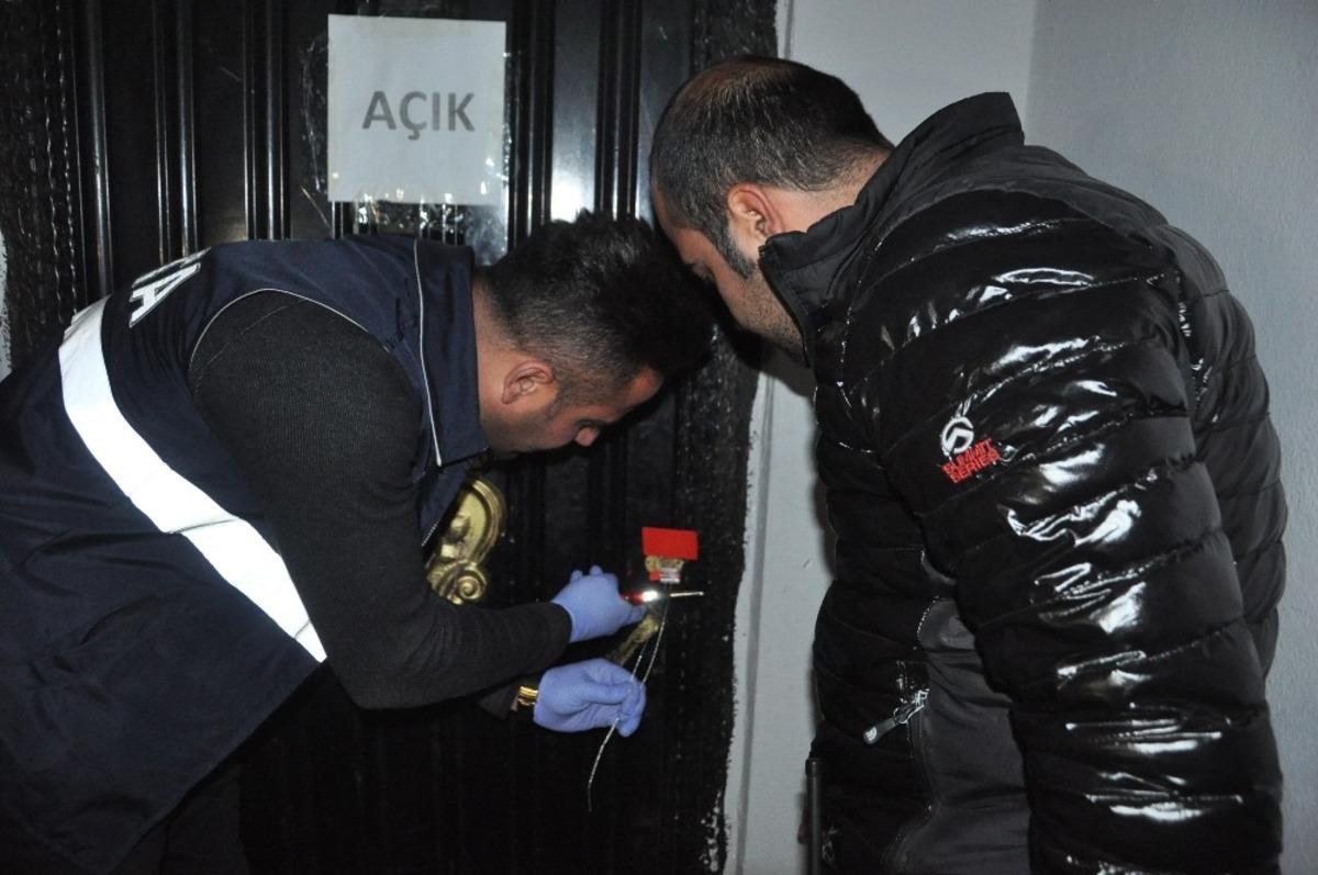 Y&uuml;ksekova&rsquo;da genelgeye uymayan iş yerleri m&uuml;h&uuml;rlendi