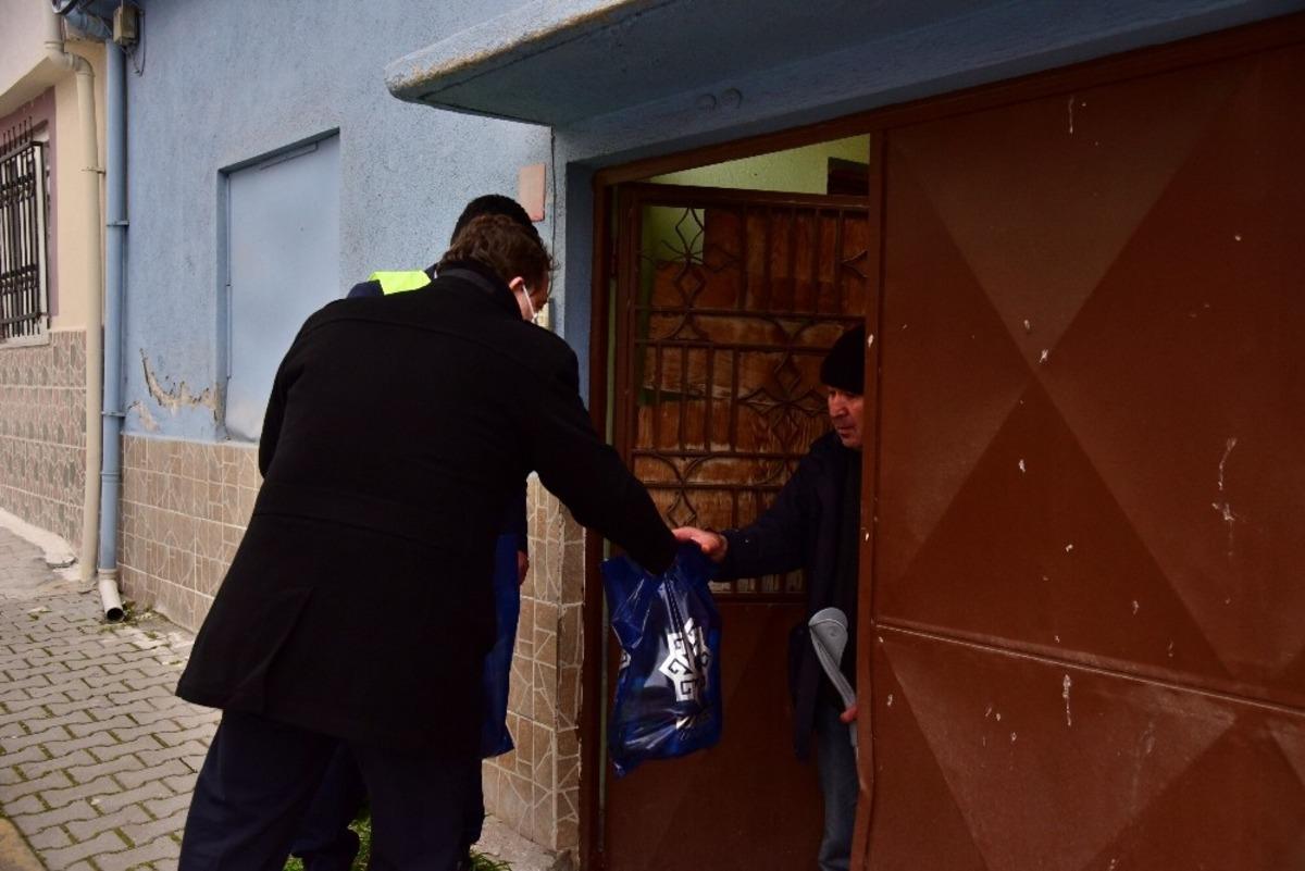 Din&ccedil;er Orkan: &ldquo;Zorunlu olmadık&ccedil;a evden &ccedil;ıkmayın&rdquo;