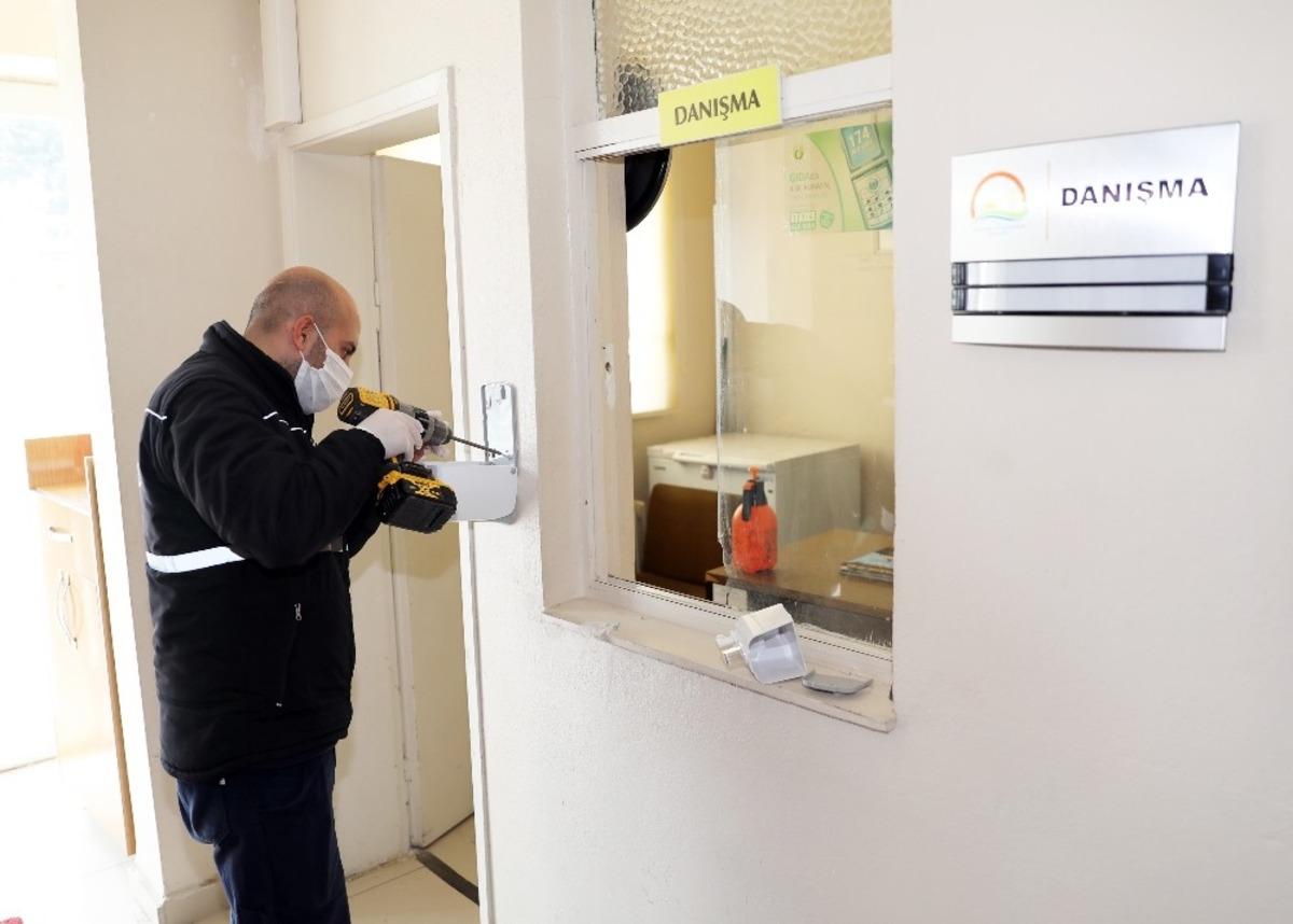 Mudanya&rsquo;da kamu kurumlarına belediyeden hijyen desteği