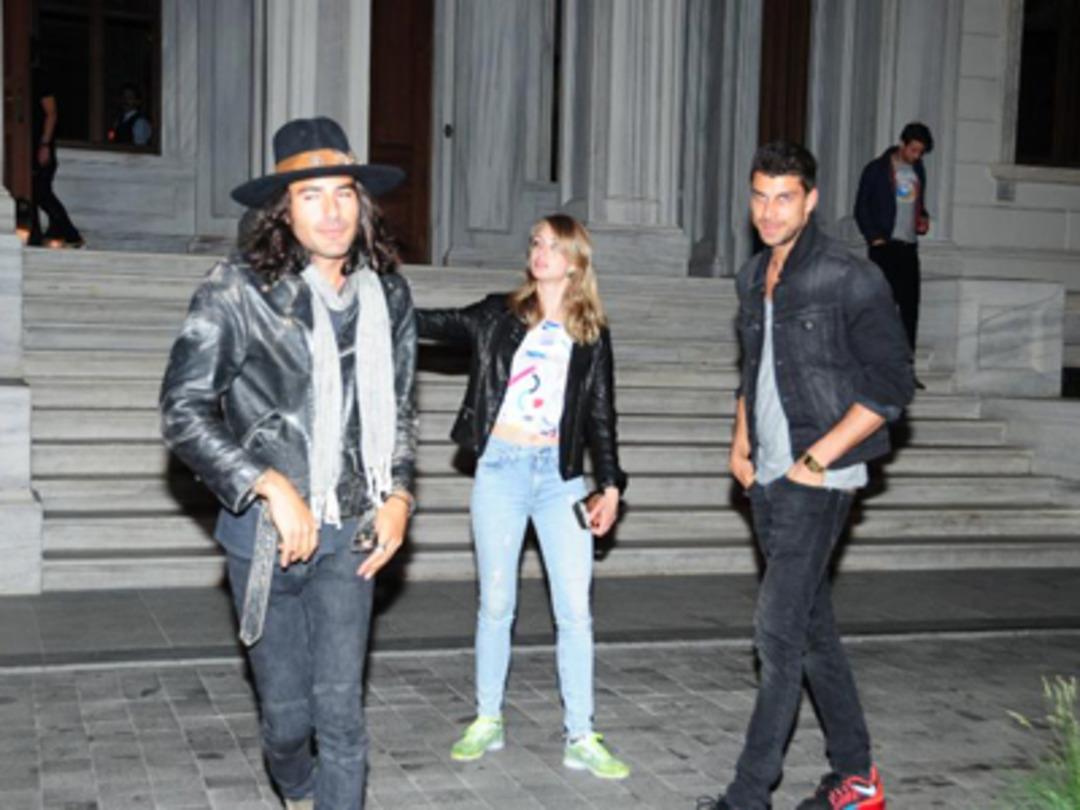 Yasemin Allen sevgilisiyle gecelerde