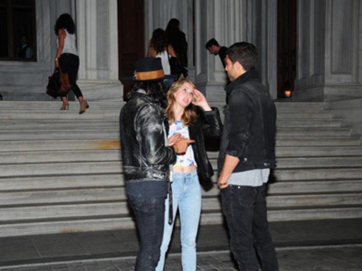 Yasemin Allen sevgilisiyle gecelerde G2