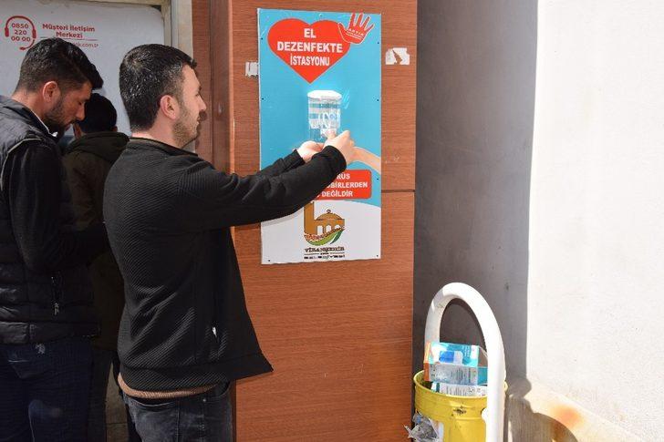 Viranşehir’de bankaların önüne dezenfekte istasyonu G4