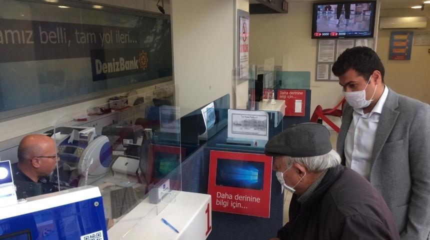 Efe-Masa yaşlı ve hastalara verdiği destekle takdir topluyor