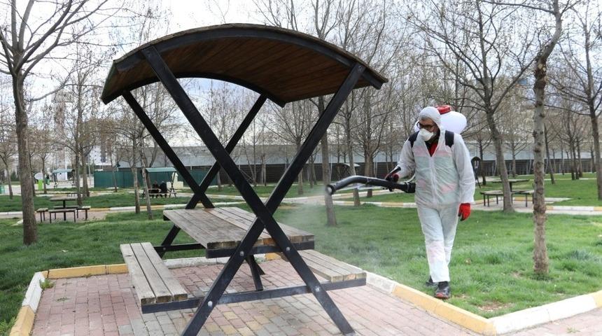 Karak&ouml;pr&uuml;&rsquo;de korona m&uuml;cadelesinde 60 ton dezenfekte kullanıldı