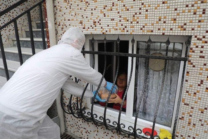 Eyüpsultan Belediyesi vatandaşları yalnız bırakmadı G5