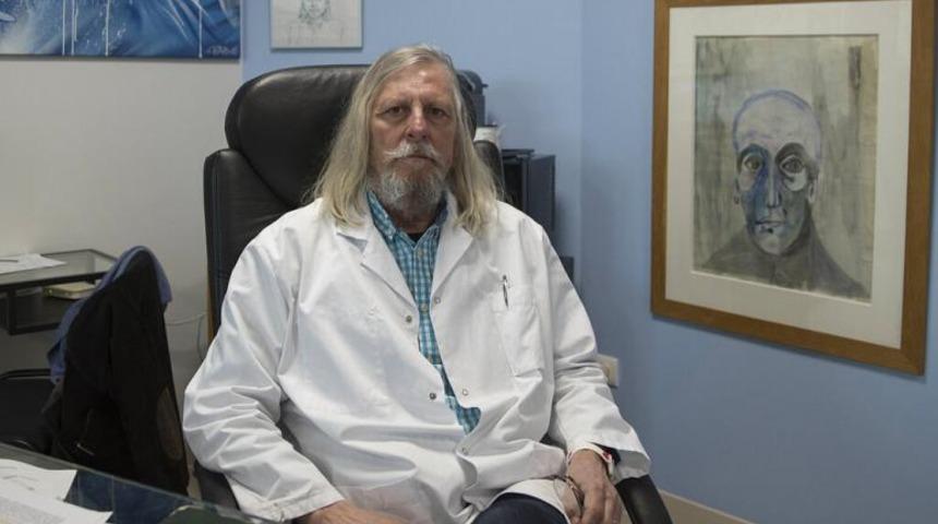 Sıtma ilacının Covid-19 tedavisinde işe yaradığı sonucuna ulaşan Dr. Raoult &ouml;l&uuml;m tehditleri alıyor