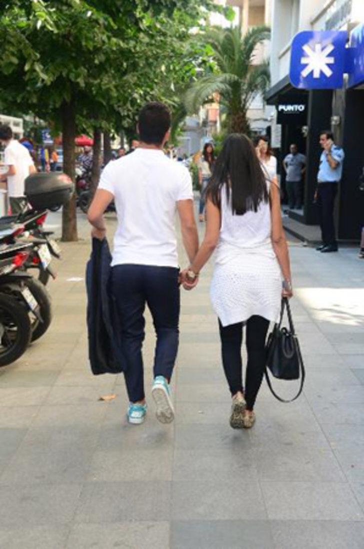 Arda Turan ilk kez el ele görüntülendi G5