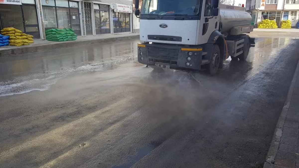 Aslanapa&rsquo;da sanayi sitesi dezenfekte edildi