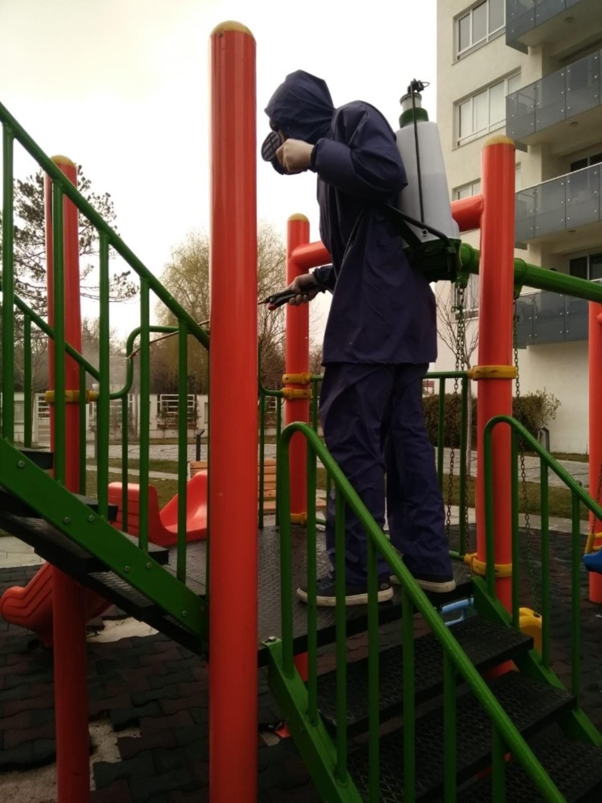 ESSY&Ouml;NDER ekibi d&uuml;zenli dezenfekte &ccedil;alışmalarını s&uuml;rd&uuml;r&uuml;yor