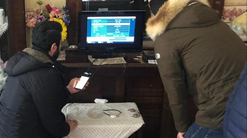 EBA TV’yi izleyemeyen öğrenci Yağmur Uğur’un yardımına koştular