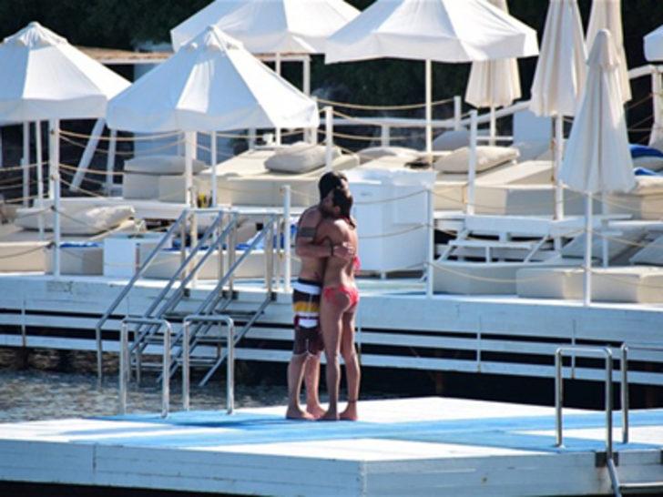 Tayanç Ayaydın iskelede aşka geldi G5