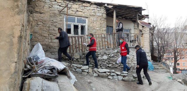 Hakkari’deki yaşlılar ‘vefalı’ ellere emanet