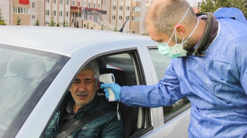 Zara&rsquo;da yolcuları ateşi &ouml;l&ccedil;&uuml;ld&uuml;