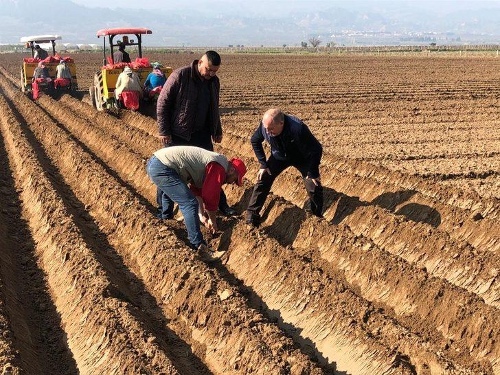 Hayatın devamı için çiftçi üretmeye devam ediyor G1