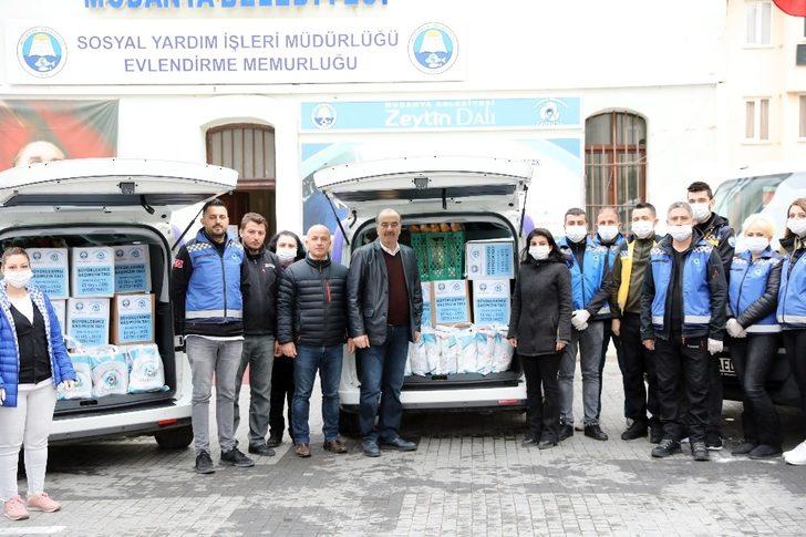 Zeytin Dalı Ekibi’nden gıda ve temizlik paketi G2