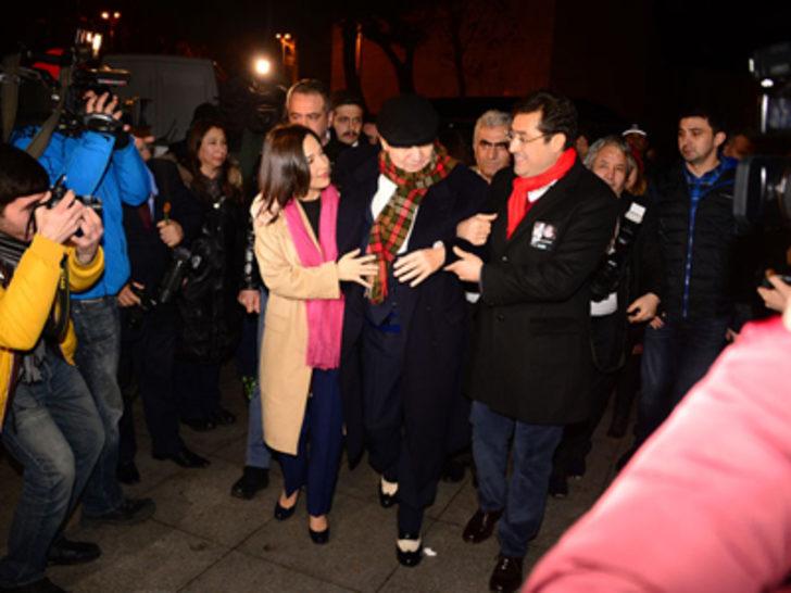 İpek Açar'dan duygusal not G1