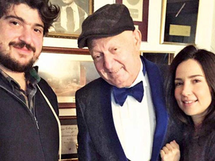 İpek Açar'dan duygusal not G4