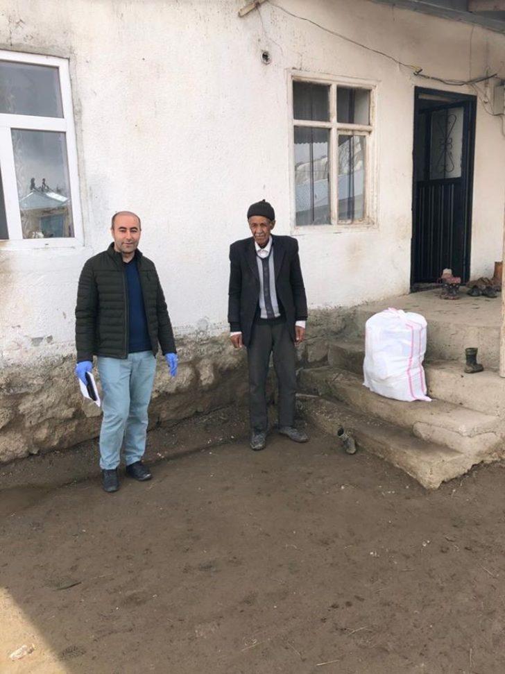 Özalp Kaymakamlığı yaşlıların ihtiyacını karşılıyor G2