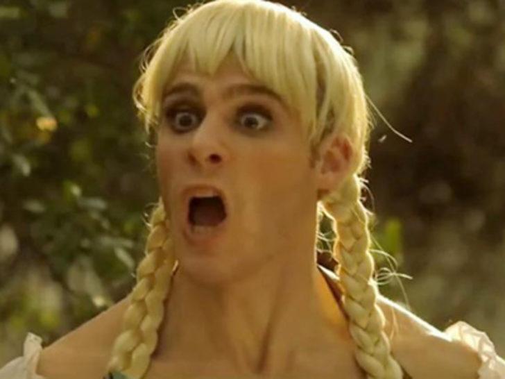 Kerem Bürsin'i hiç böyle görmediniz G3