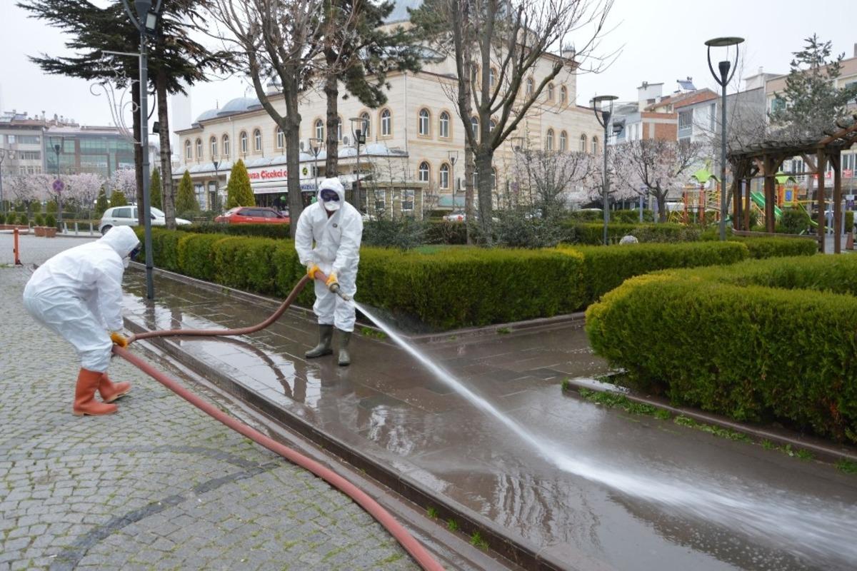 Başkan &Ouml;zdemir&rsquo;den il dışından gelenlere &ccedil;ok &ouml;nemli uyarı: "14 g&uuml;n kuralına uyun&rdquo;