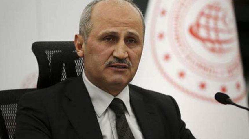 Son dakika! Ulaştırma Bakanı Cahit Turhan g&ouml;revden alındı