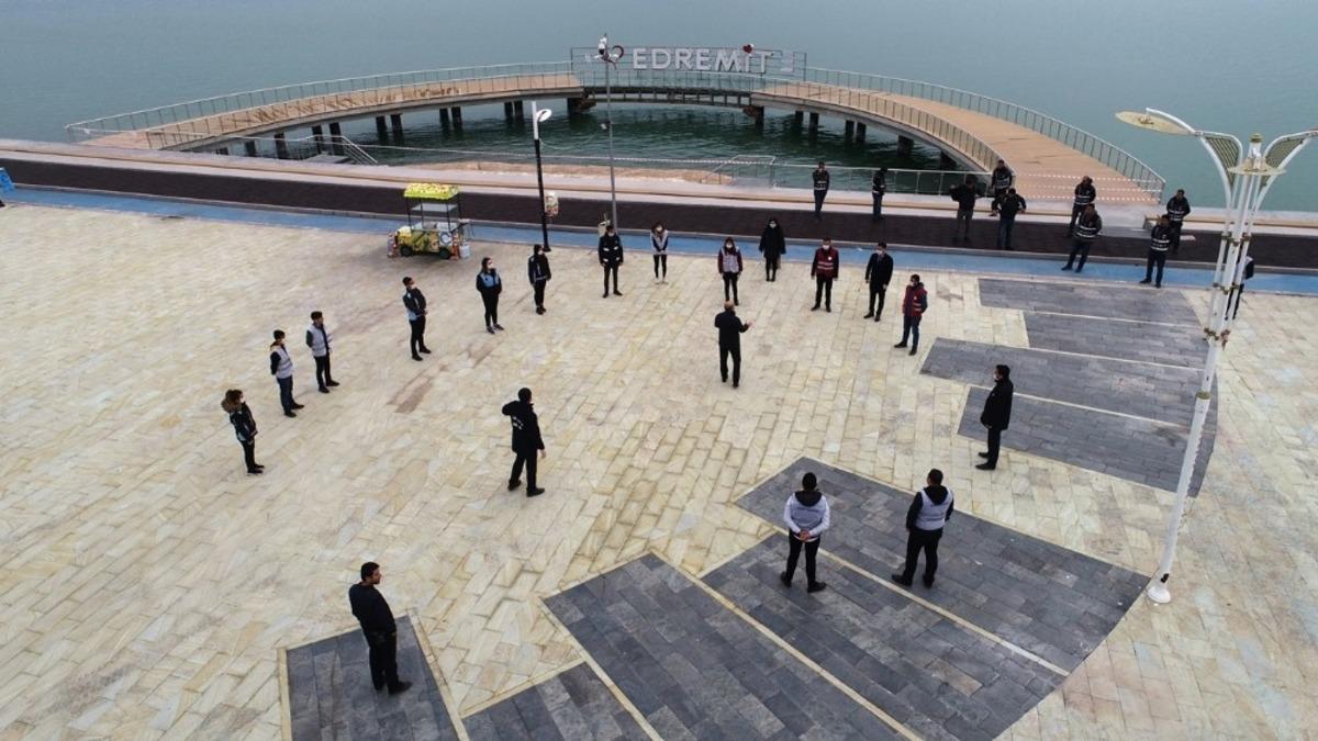Edremit&rsquo;te korona vir&uuml;s kapsamında sahil bandı ve mesire alanları g&ouml;zetim altında