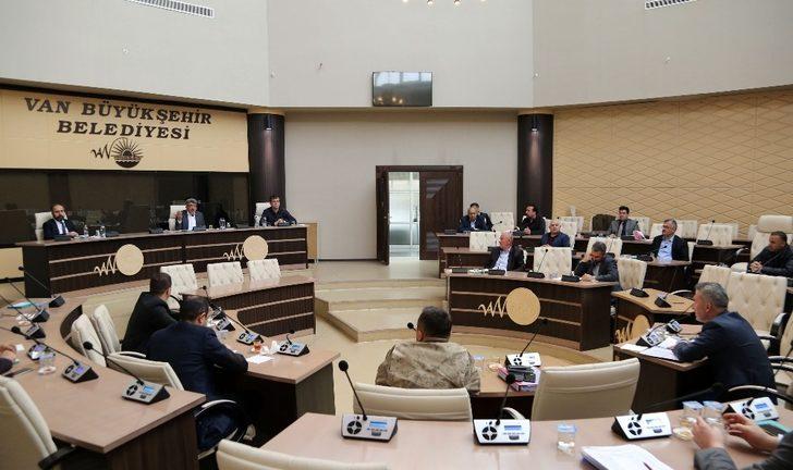 Van’da il idare kurulu korona virüs gündemiyle toplandı G3